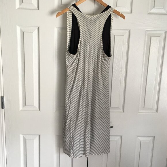 Toad & Co reversible 2-in-1 Summer dress - Picture 3 of 8